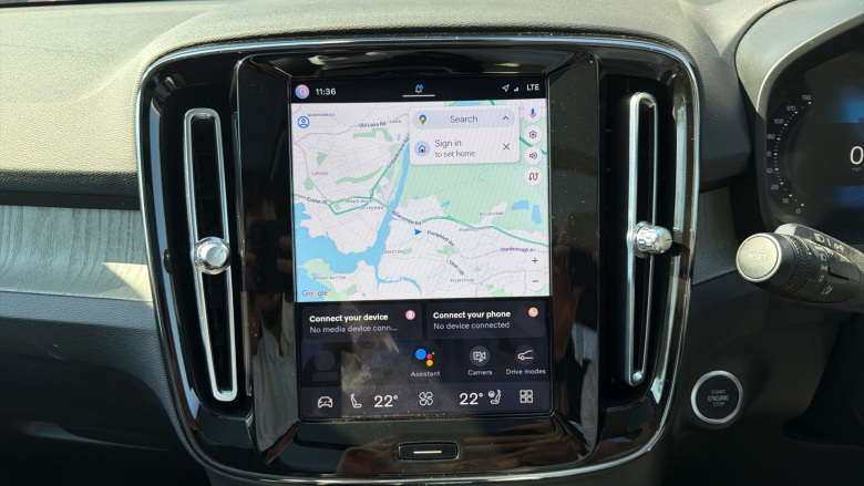 Volvo XC40 2.0 B4P Ultimate Dark 5dr Auto Petrol Estate